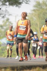 BIB: 48385, 412
                            <button type="button" onclick="openModal(8376473)" class="btn btn-primary btn-sm float-right btn-popup" data-toggle="modal" data-target=".modal-high-quality">
                        <i class="fas fa-shopping-cart"></i> Add to Cart
                    </button>
                                            <button type="button" onclick="isThisMe(8376473, true)" class="btn btn-success btn-sm float-right btn-popup btn-isme hidden" data-toggle="tooltip" data-placement="bottom" title="นี่คือรูปของคุณใช่ไหม คลิกที่นี่เพื่อเอาเข้าอัลบั้ม">
                        <i class="fas fa-plus"></i> Add to album
                    </button>
                    <button type="button" onclick="isThisMe(8376473, false)" class="btn btn-warning btn-sm float-right btn-popup btn-isnotme hidden">
                        <i class="fas fa-ban"></i> Remove from album
                    </button>